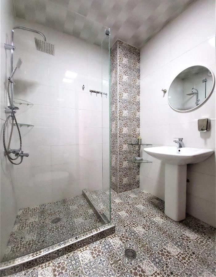 Avlabari Apartment - New One Tbilisi Eksteriør billede