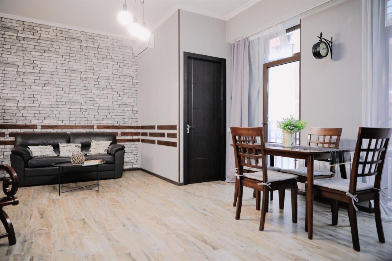 Avlabari Apartment - New One Tbilisi Eksteriør billede